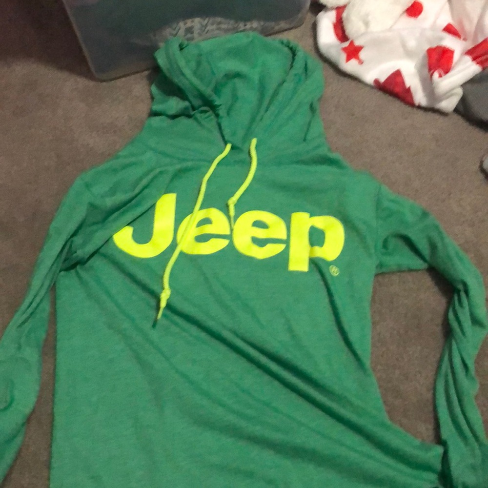 Green long sleeve shirt